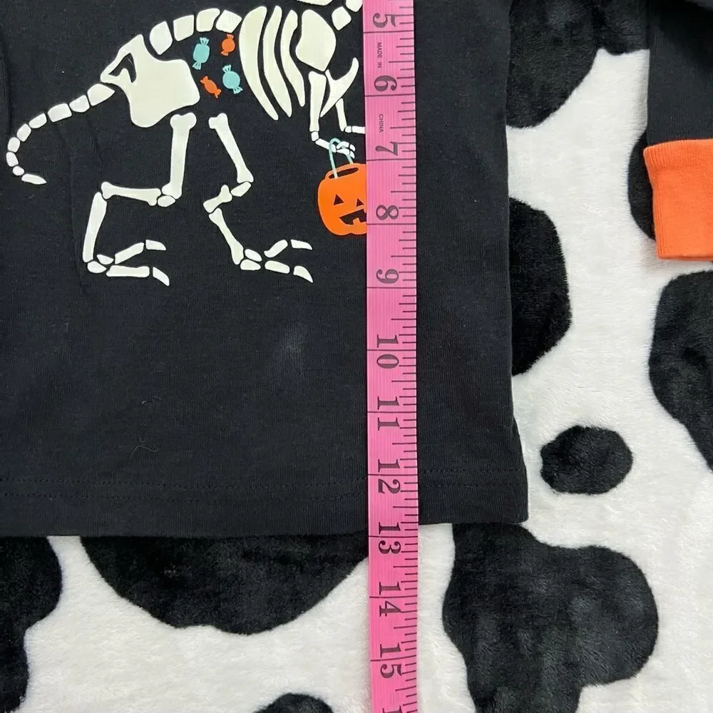 Carter's Halloween PJ Bundle 12 months | 4 (1 NWT)